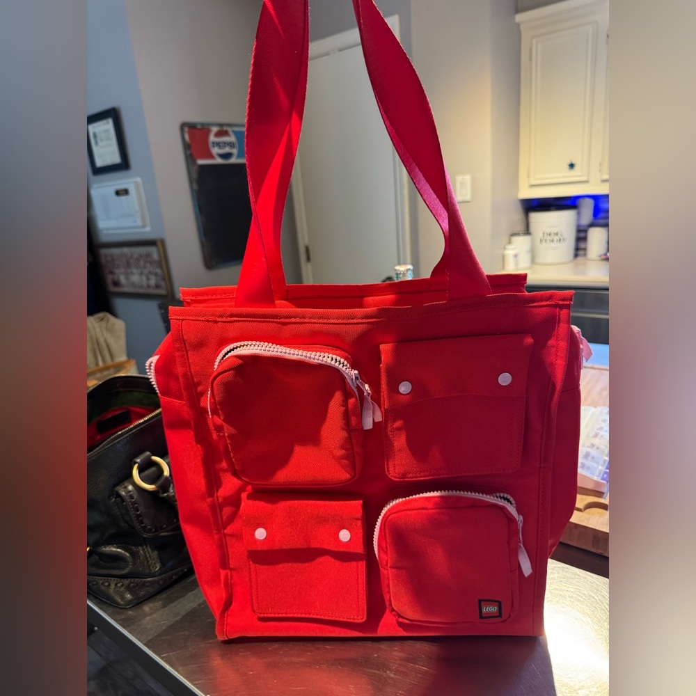 Chic Red Tote Bag with Multiple Pockets